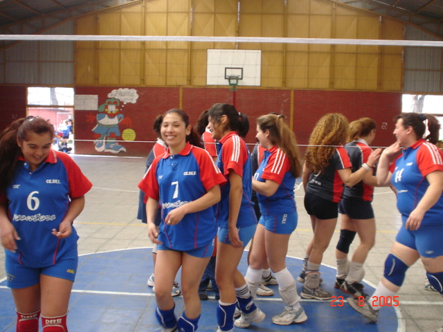 voleibol-camp-loprado24.jpg